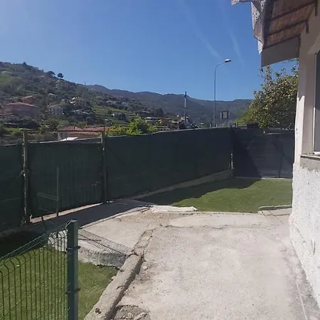 Casa Semindipendente Con Giardino * Sanremo